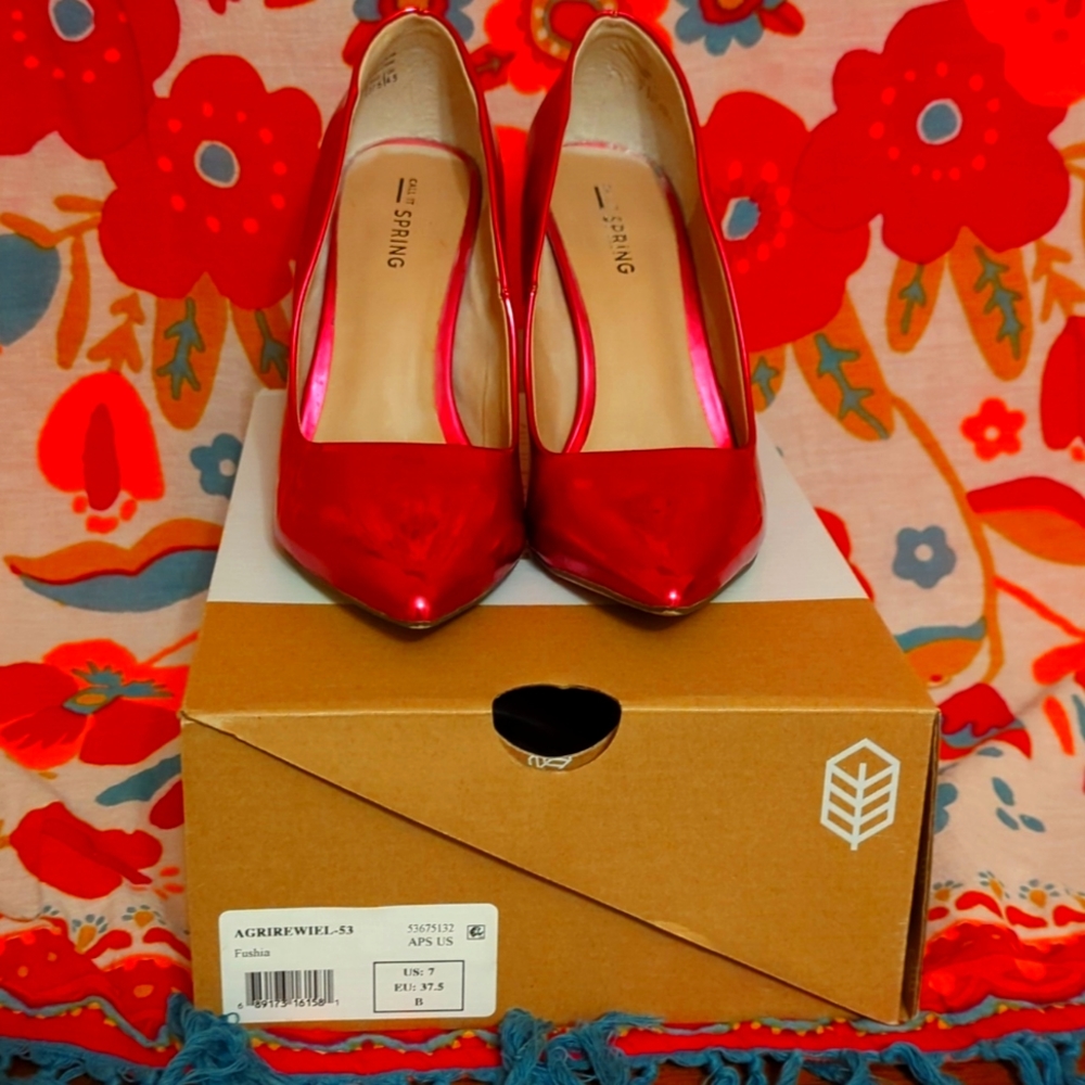Hot pink patent heels